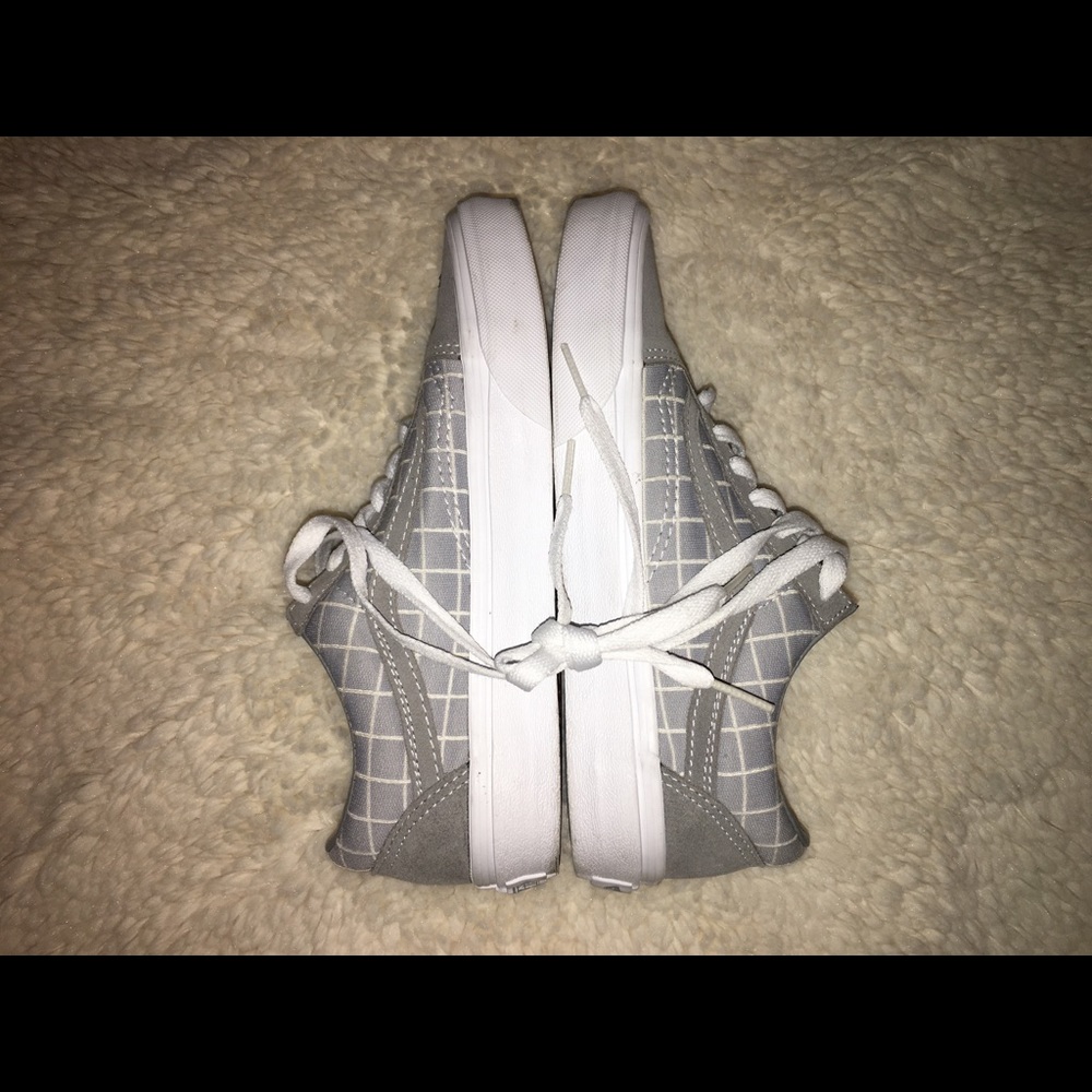 Vans - Picture 4 of 7